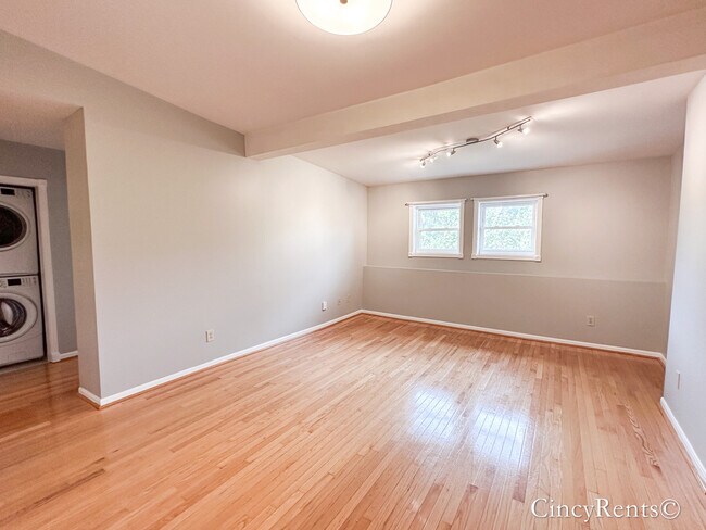 Building Photo - 2126 Fulton Ave