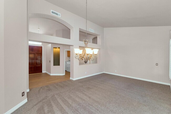 Foto del edificio - 3382 W Harrison St
