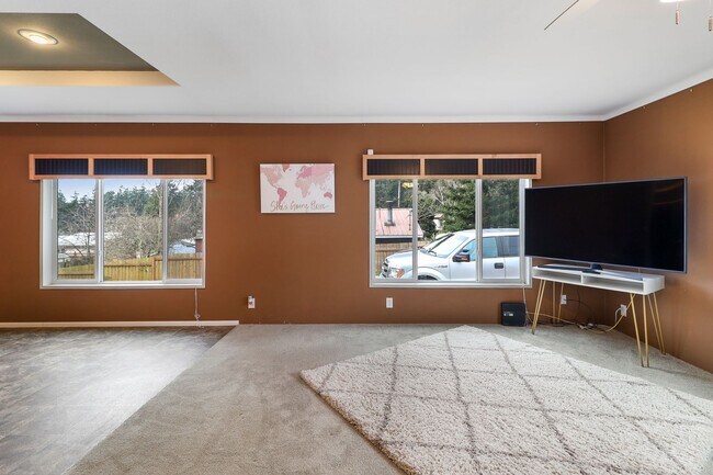 Foto del edificio - 3 Bed 2 Bath - A/C - Dog per Approval - NA...