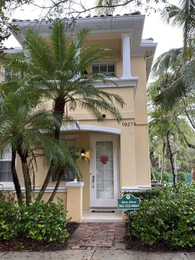1927 Frederick Small Rd, Jupiter, FL 33458 Townhouse for Rent in