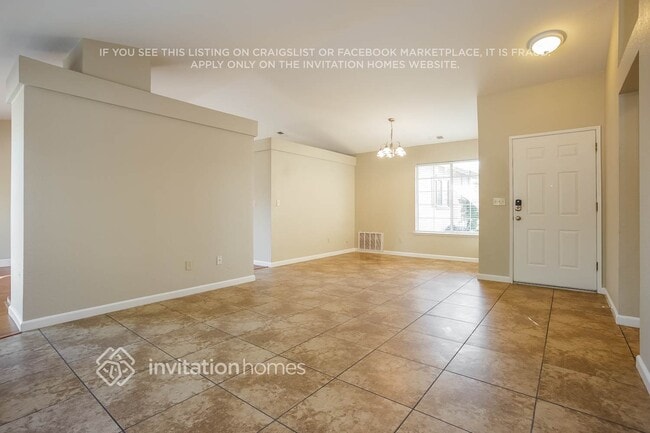 Foto del edificio - 14510 Cedar Valley Dr