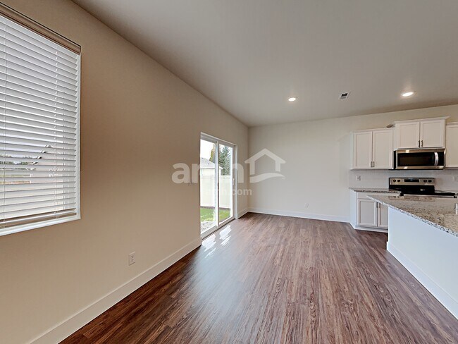 Building Photo - 19212 16th Ave Ct E