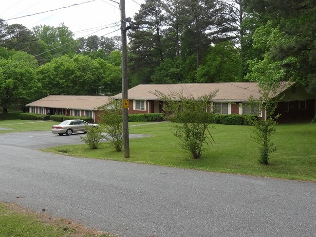  - 4716 Wayland Cir