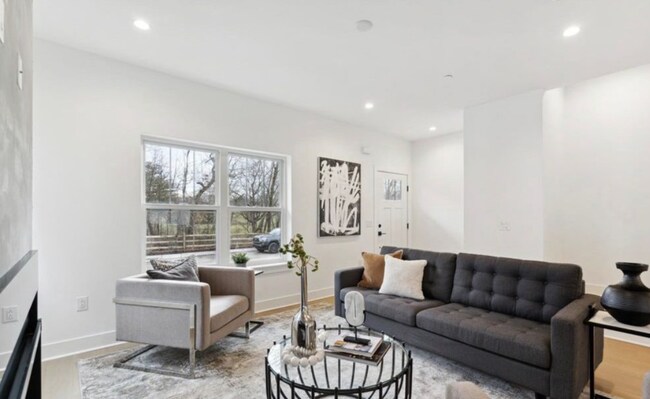 Foto del edificio - 9522 Golfview Ln