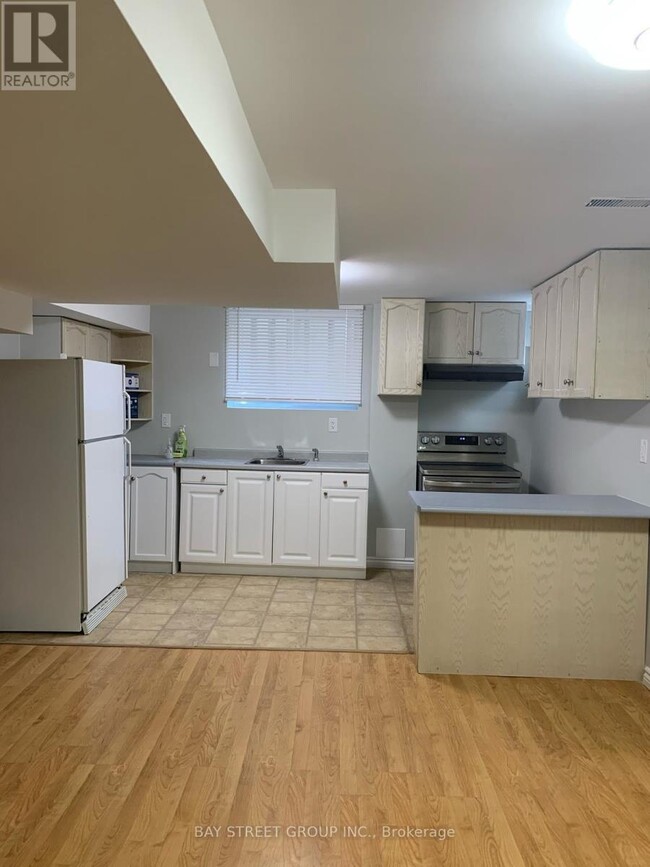 Building Photo - 20 Wood Thrush Ave