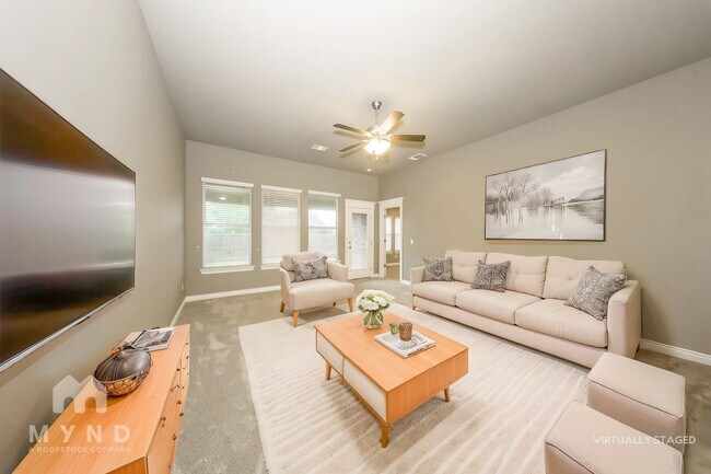 Foto del edificio - 1019 Merlin Dr