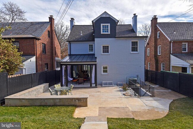 Building Photo - 4822 Blagden Ave NW