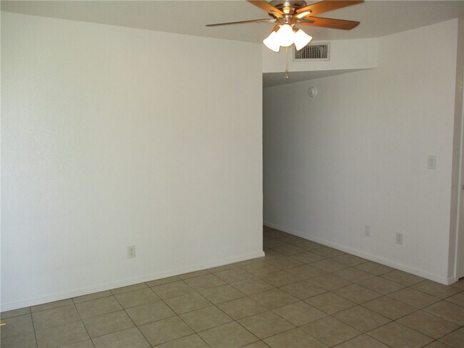 Foto del edificio - 2801 Paloma Senda