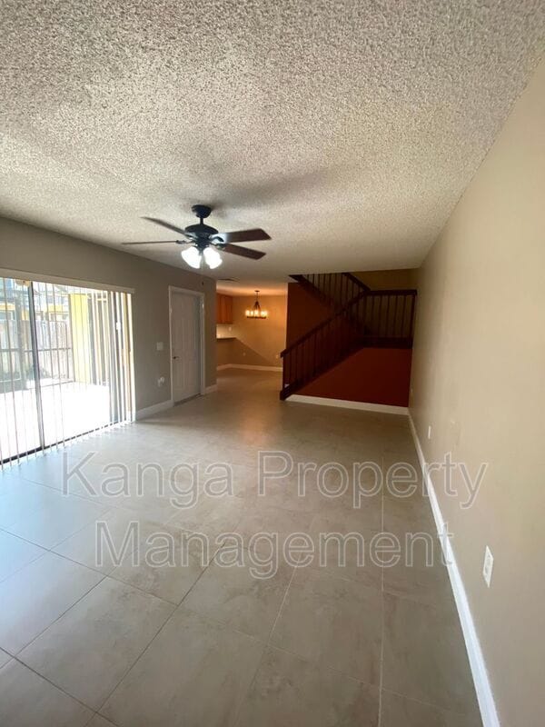 Building Photo - 123 1st Way