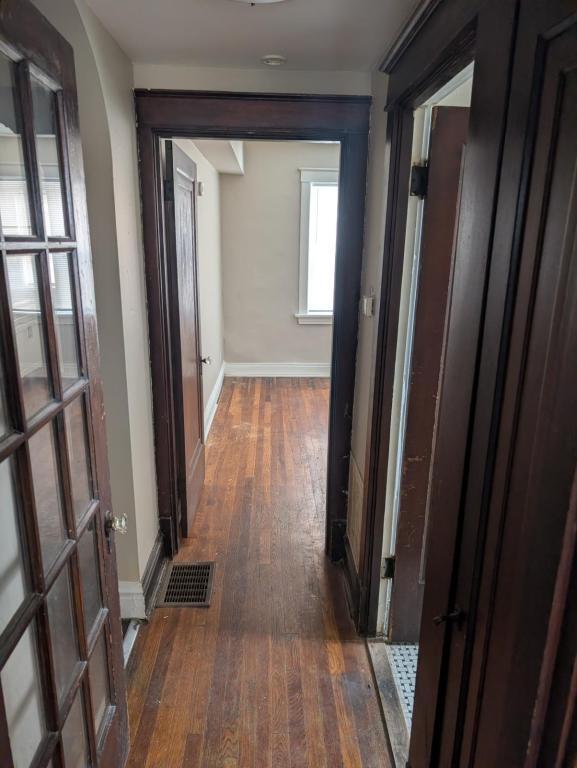 Foto del edificio - 5008 Newport Ave