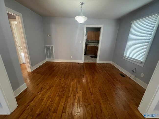 Foto del edificio - 1114 Stevens Ave NE
