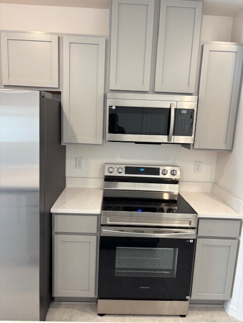 Foto del edificio - 3616 Majestic Dr