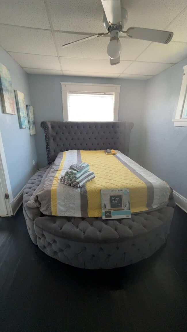 Foto del edificio - 3454 E 76th St