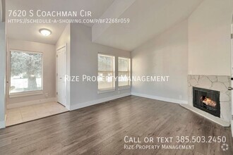 Building Photo - 7620 Coachman Cir