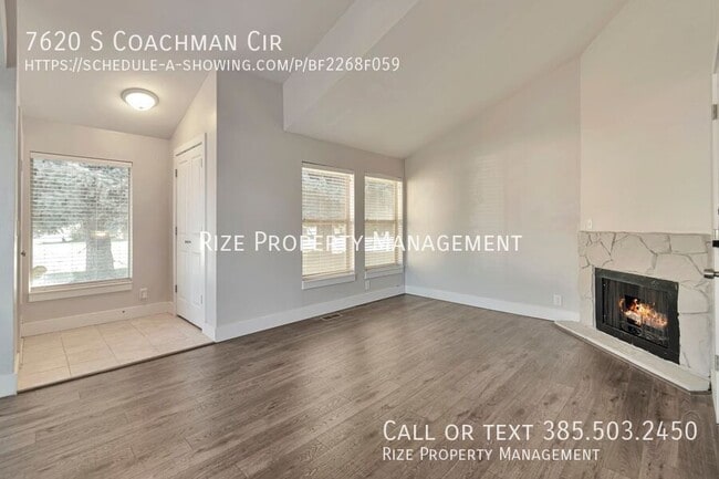 Photo - 7620 Coachman Cir Apartment
