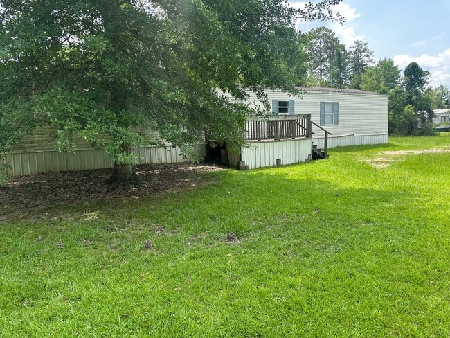 Building Photo - 182 Clements Rd