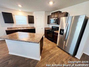 Foto del edificio - 11919 Hondo Crk