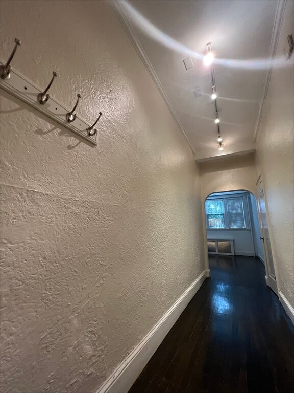 Building Photo - 90 Kilsyth Rd