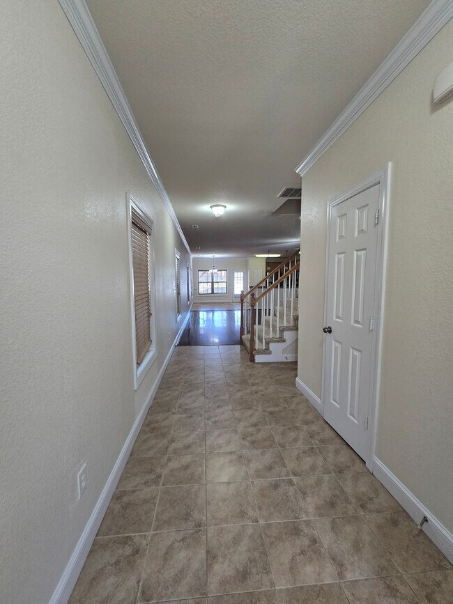 Foto del edificio - Lovely 3 Bedroom house near Town Center