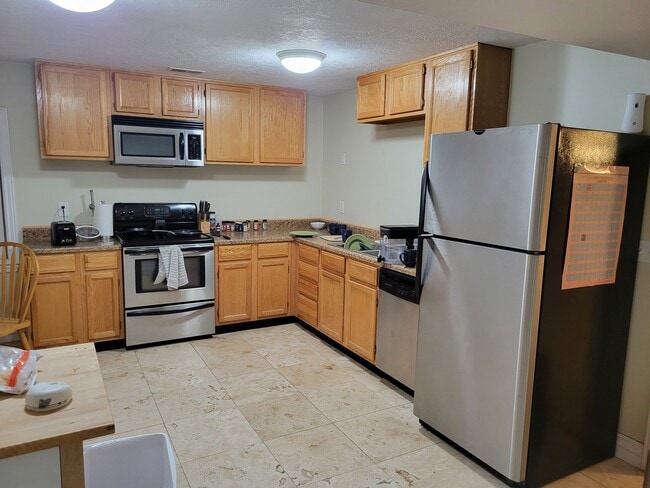 Photo - 275 Eagle Ridge Dr (North Salt Lake, UT) House