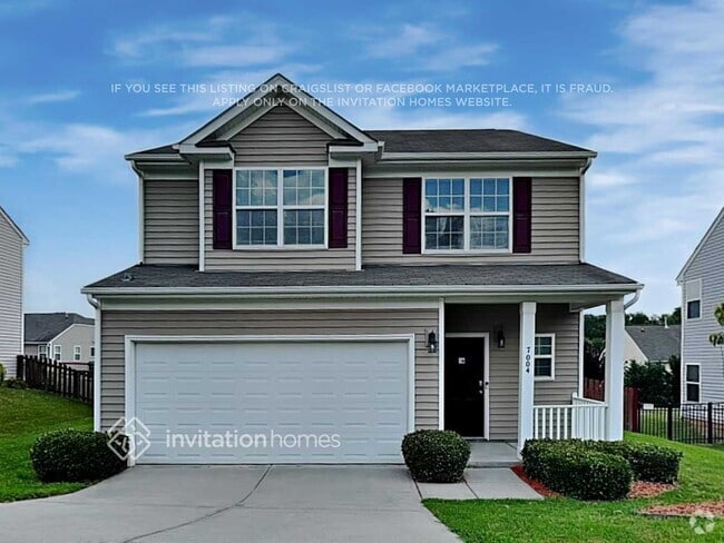 Building Photo - 7004 Dacian Ln