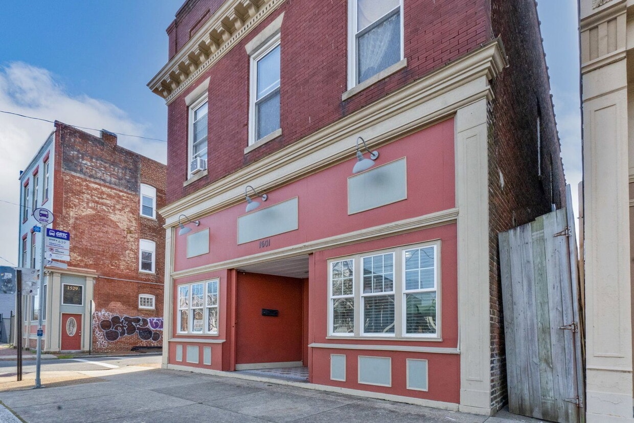 Photo - 1601 West Cary Street