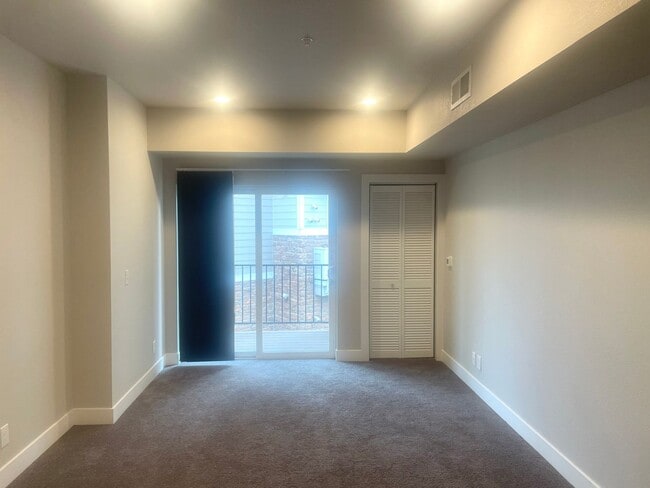 Building Photo - 1401 W 85th Ave
