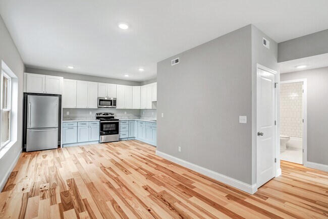 Foto del edificio - 3525 Giles Ave