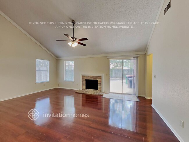 Building Photo - 19443 Elmtree Estates Dr