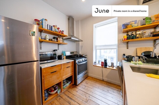 Foto del edificio - Room in Shared 4 bed/2 bath home