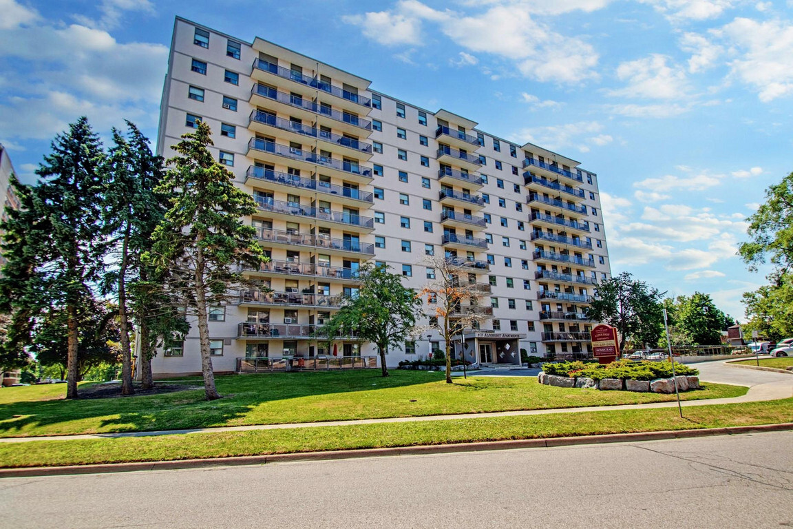 Primary Photo - Aldershot Apartments