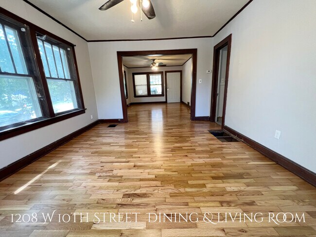 Building Photo - 1208 W 10th St