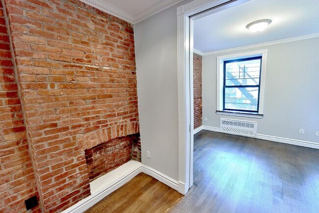Foto del edificio - 939 2nd Ave
