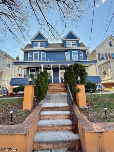 Foto del edificio - 33 Ella St