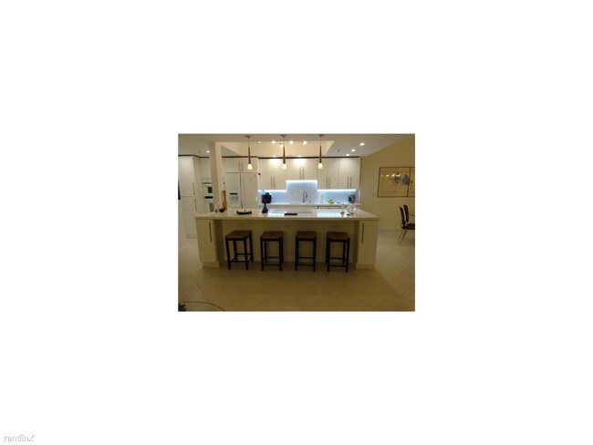 Foto del edificio - 50 Ocean Lane Dr