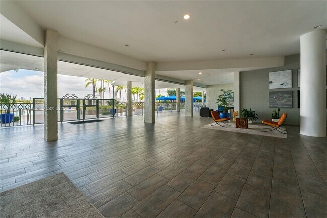 Foto del edificio - 800 West Ave