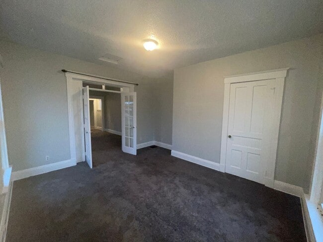Building Photo - 414 Beech  Street