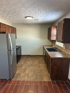 Foto del edificio - 178 S Killarney Ln
