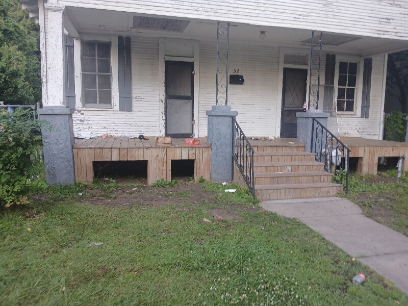 Foto principal - 32 Louisiana Ave