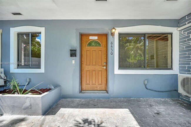 Building Photo - 6430 NE 1st Ct