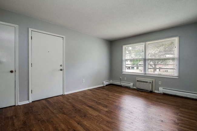 Foto del edificio - 3222 Marshall Ave SE