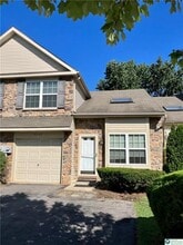 Building Photo - 5551 Stonecroft Ln