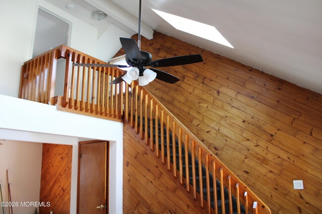 Building Photo - 58 W Greystone Rd