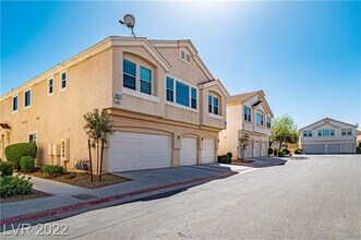 Building Photo - 8831 Roping Rodeo Ave