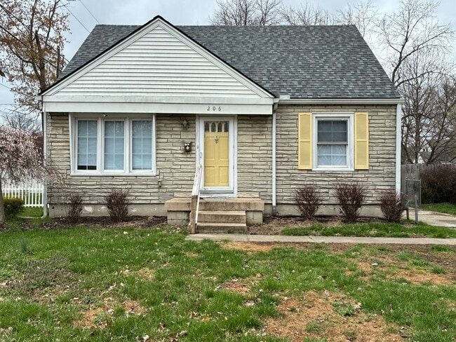 Photo - 206 Kenoak Dr House