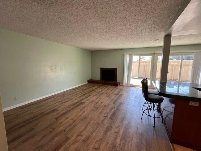 Building Photo - 767 Gemini Ln
