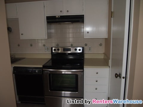 Building Photo - 8404 Muldoon Ct