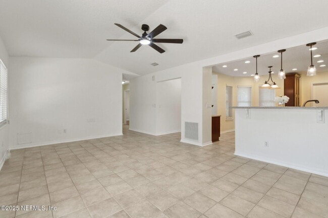 Building Photo - 13248 Arbor Vitae Dr