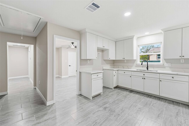 Building Photo - 8137 Way St