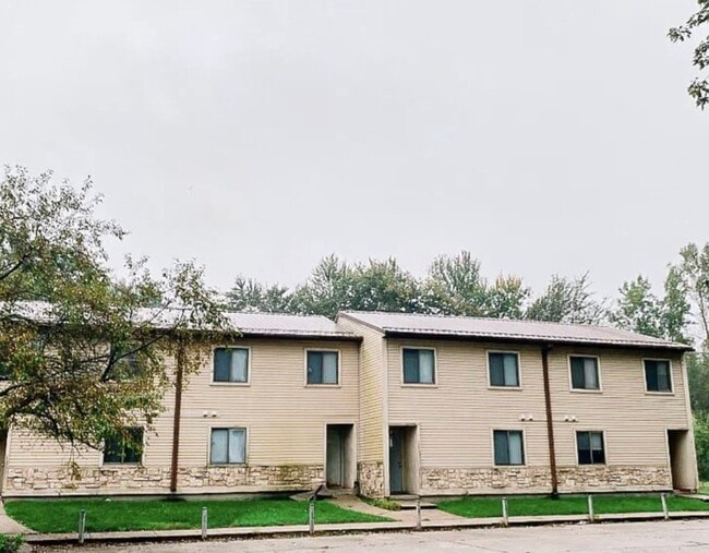 Building Photo - 418 Cadillac St